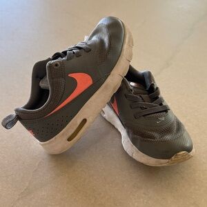 Nike Kids' Charcoal and Coral Sneakers